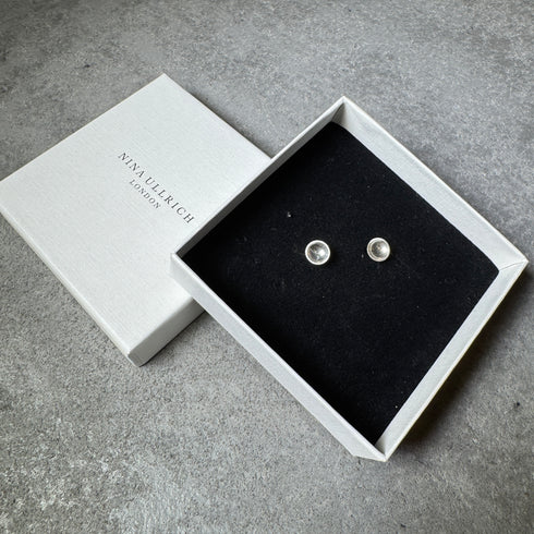 Nina Ullrich Hemisphere Earrings Polished Small